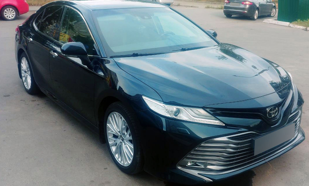 Прокат автомобиля Toyota Camry в городе Череповец Прокат автомобиля Toyota Camry в городе Череповец